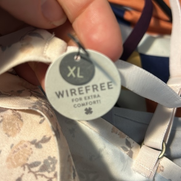 Lucky Brand 2 Wirefree Padded Floral Gray LVD00159 NEW - Picture 6 of 11